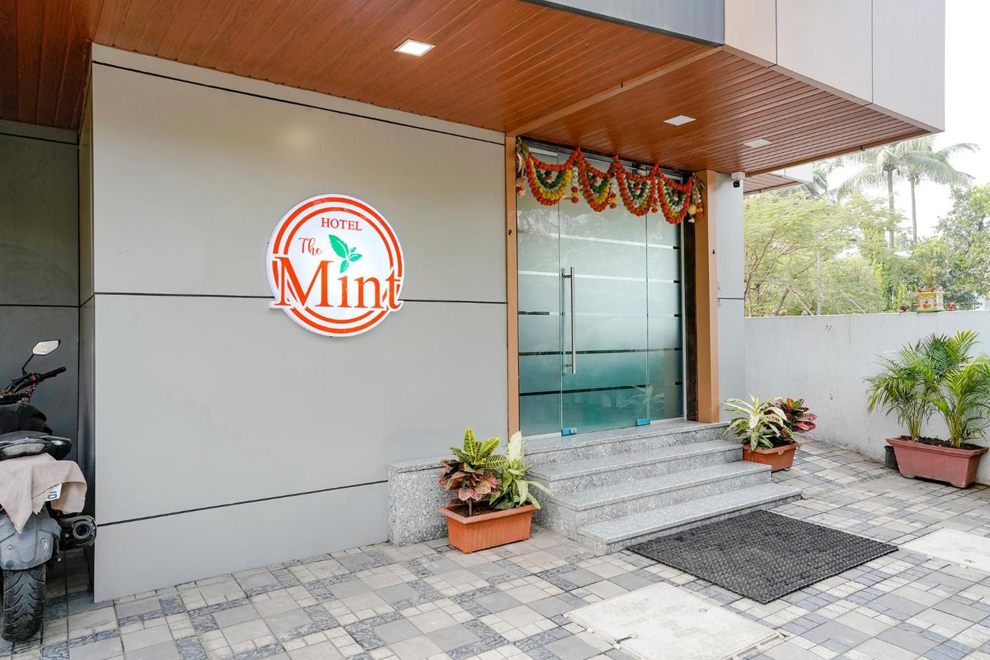 Fabhotel The Mint ムンバイ エクステリア 写真