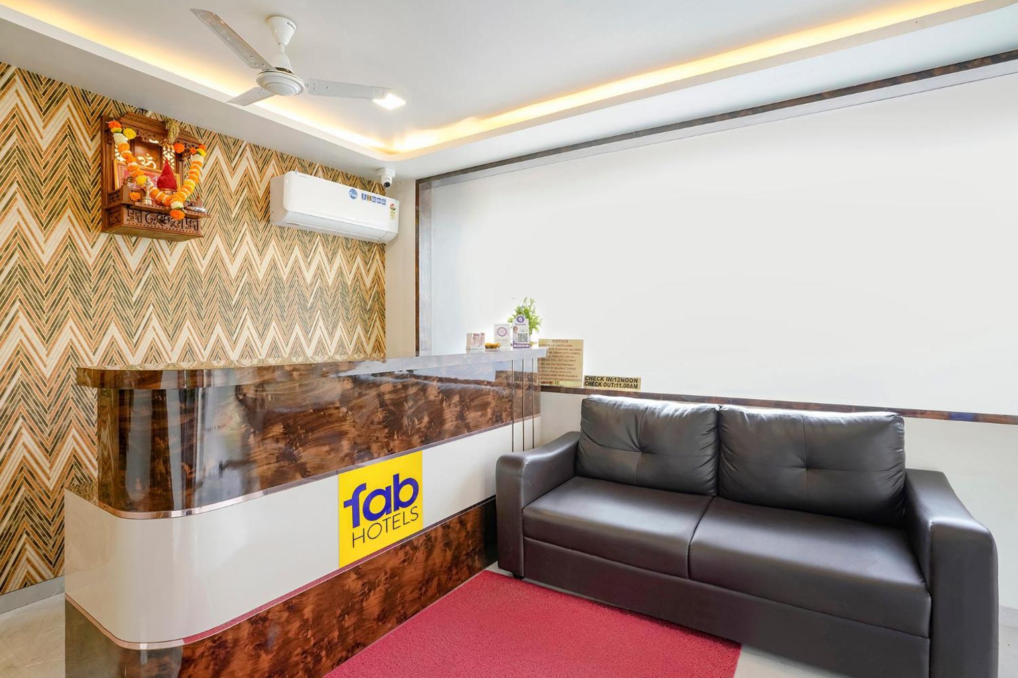 Fabhotel The Mint ムンバイ エクステリア 写真